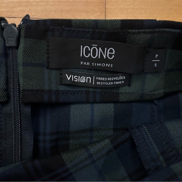 Plaid Mini Skirt - Picture 2 of 3